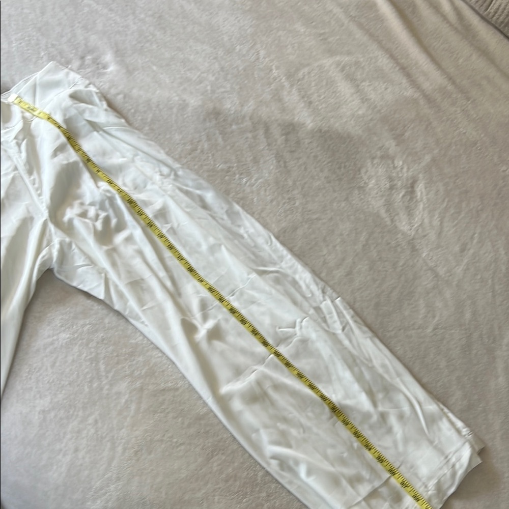 Elegant White Wide-Leg Pants XS - Picture 13 of 15